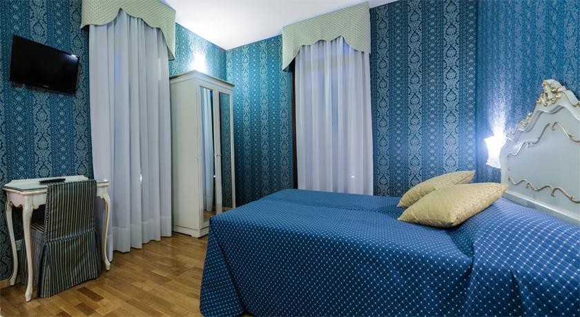 Residenza Nobile - Locazione Turistica Hotel Veneţia Cameră foto